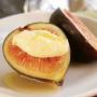 figs_with_lemon-scented_mascarpone_and_honey.jpg