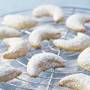 snow-covered_almond_crescents.jpg